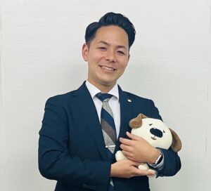 照屋 健斗 店長の写真